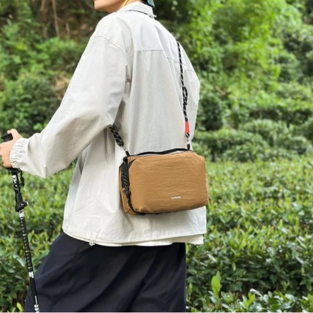 Axis, Unisex shoulder bag