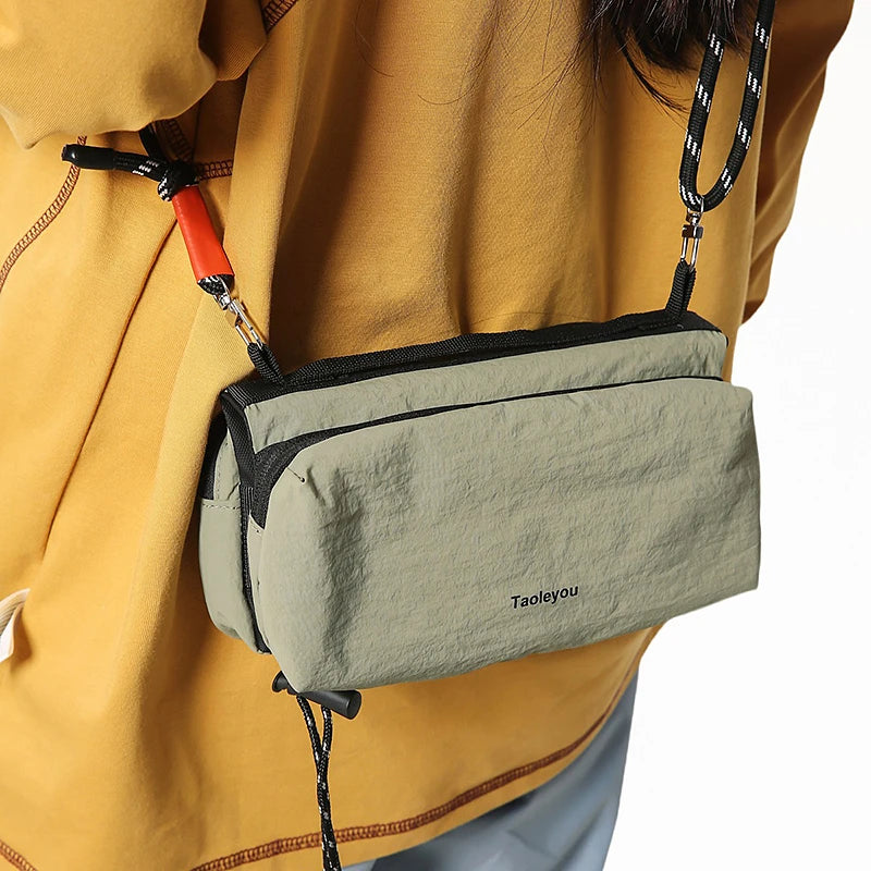 Axis, Unisex shoulder bag
